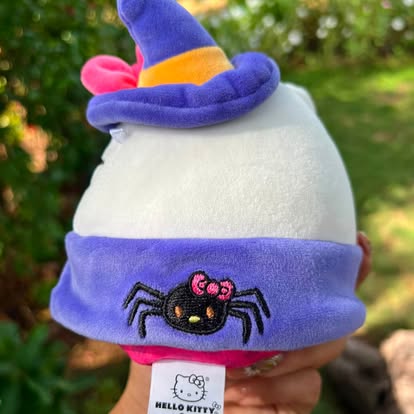 Otra referencia de Hello Kitty con sombrero
