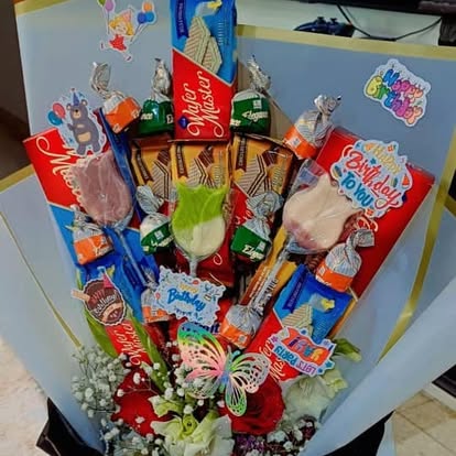 Otra referencia de Ramo de golosinas para cumpleaños